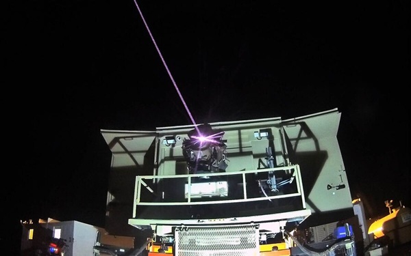 اسرائیل: توسعه سلاح های جدید برای جنگ بعدی با ایران