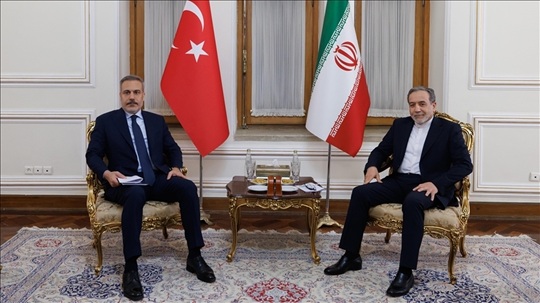 اولین سفر یک وزیر خارجه به تهران بعد از جنگ 12 روزه