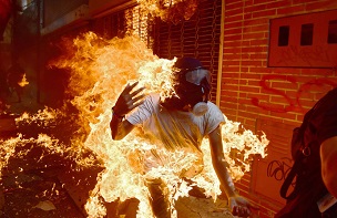 آتش اعتراض به سبک ونزوئلا!